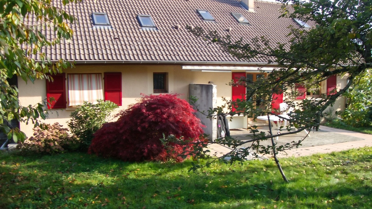 Photo of Outdoor in Peron