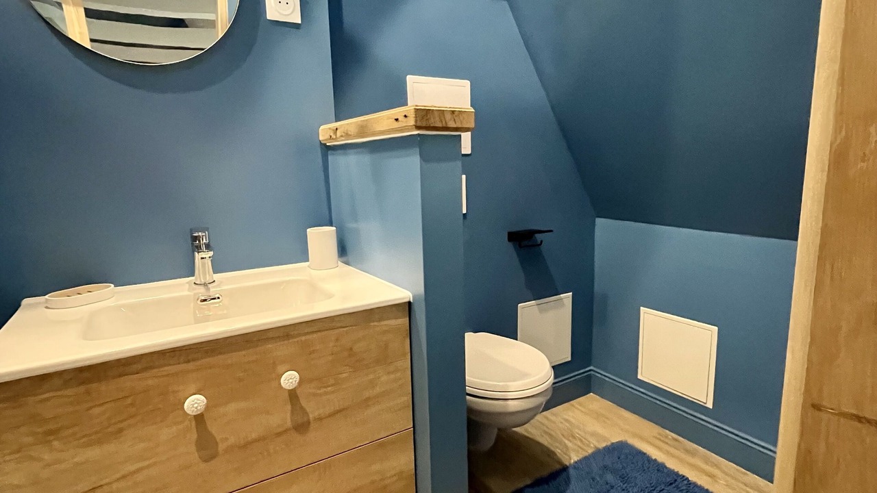 Photo of Bathroom in Pers