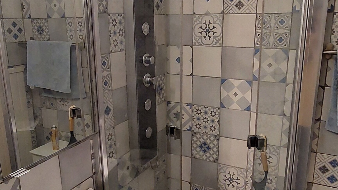 Photo of Bathroom in Gaillard