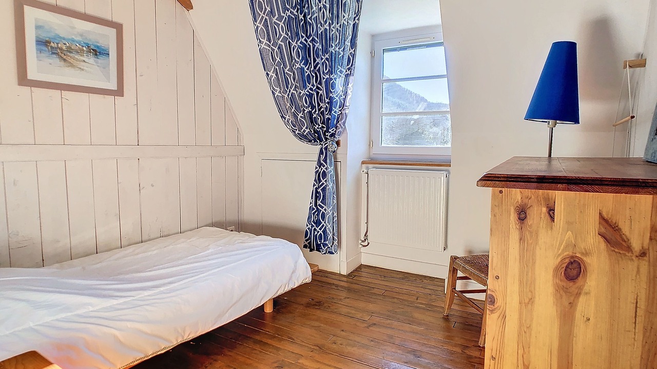 Photo of Bedroom in Vic-sur-Cere