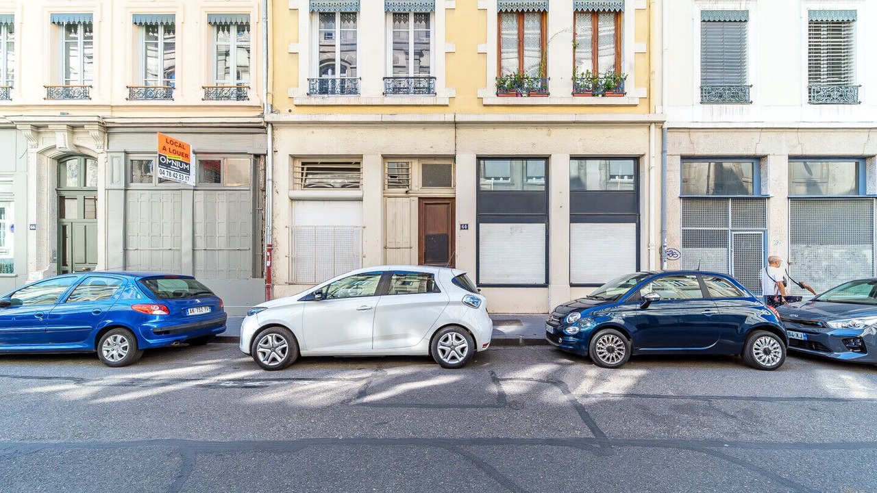 Photo of Outdoor in Voltaire - Saint Amour