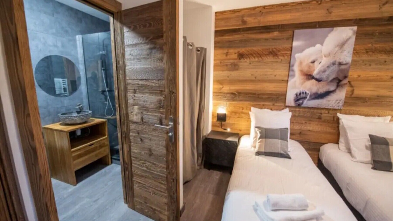 Photo of Bedroom in Viel-Alpe