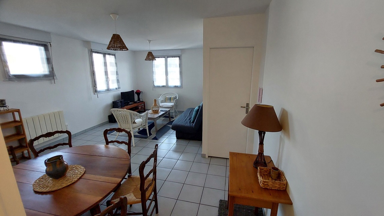 Photo of Livingroom in Sainte-Genevieve-des-Bois