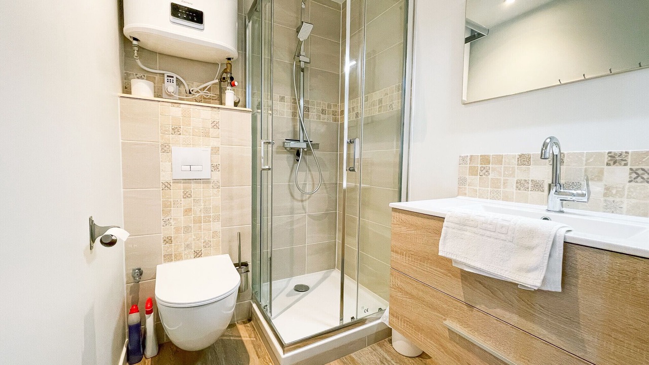 Photo of Bathroom in Saint-Martin-le-Vinoux