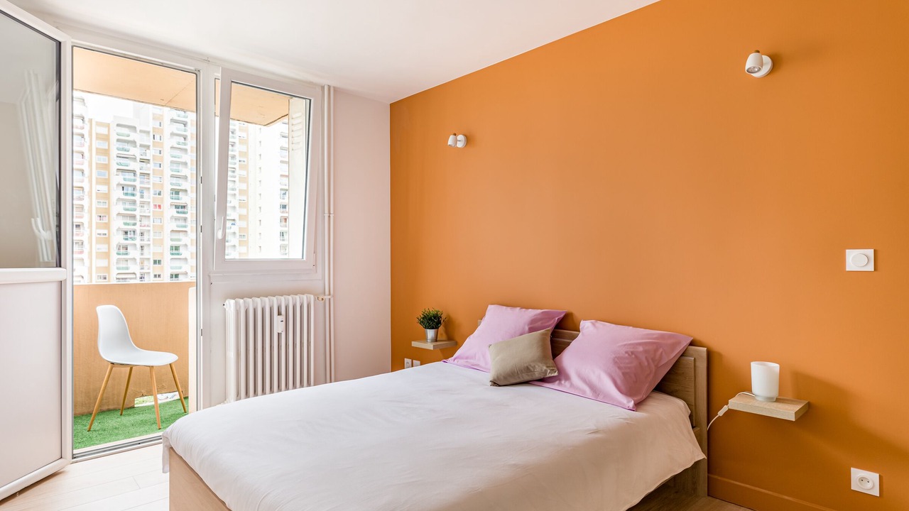 Photo of Bedroom in Saint-Etienne