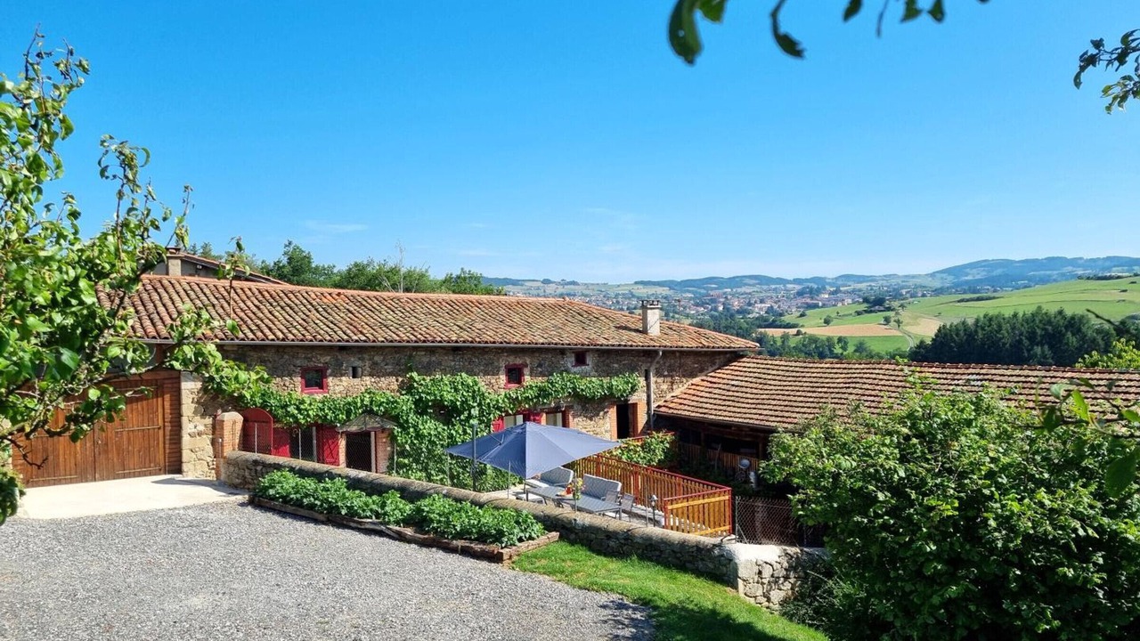 Photo of Outdoor in Saint-Denis-sur-Coise