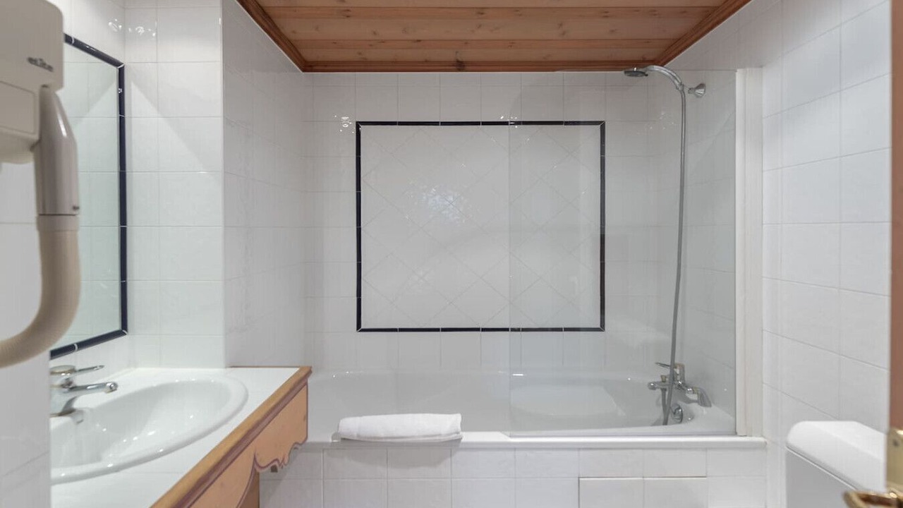 Photo of Bathroom in Meribel
