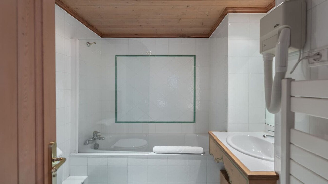 Photo of Bathroom in Meribel