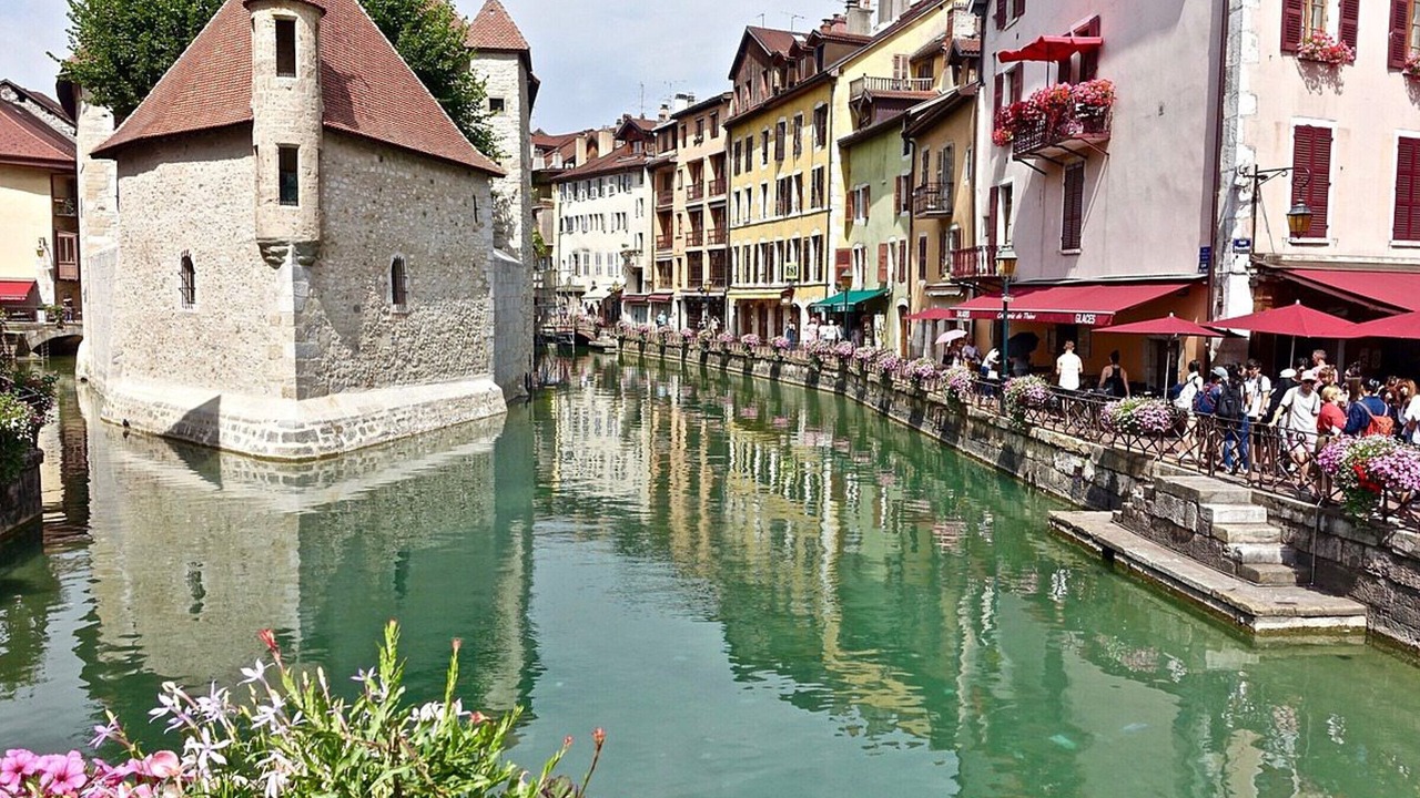 Photo of Others in Annecy-le-Vieux