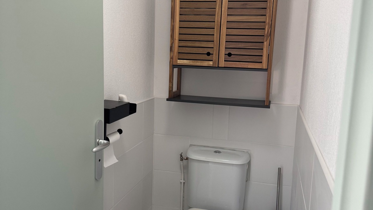 Photo of Bathroom in Arpajon-sur-Cere