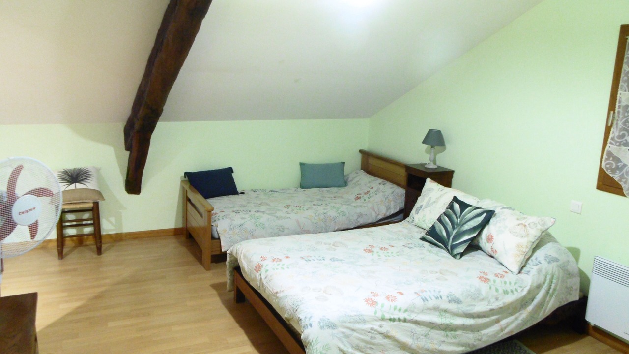 Photo of Bedroom in Saint-Parthem