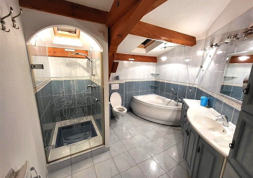 Photo of Bathroom in Chauzon