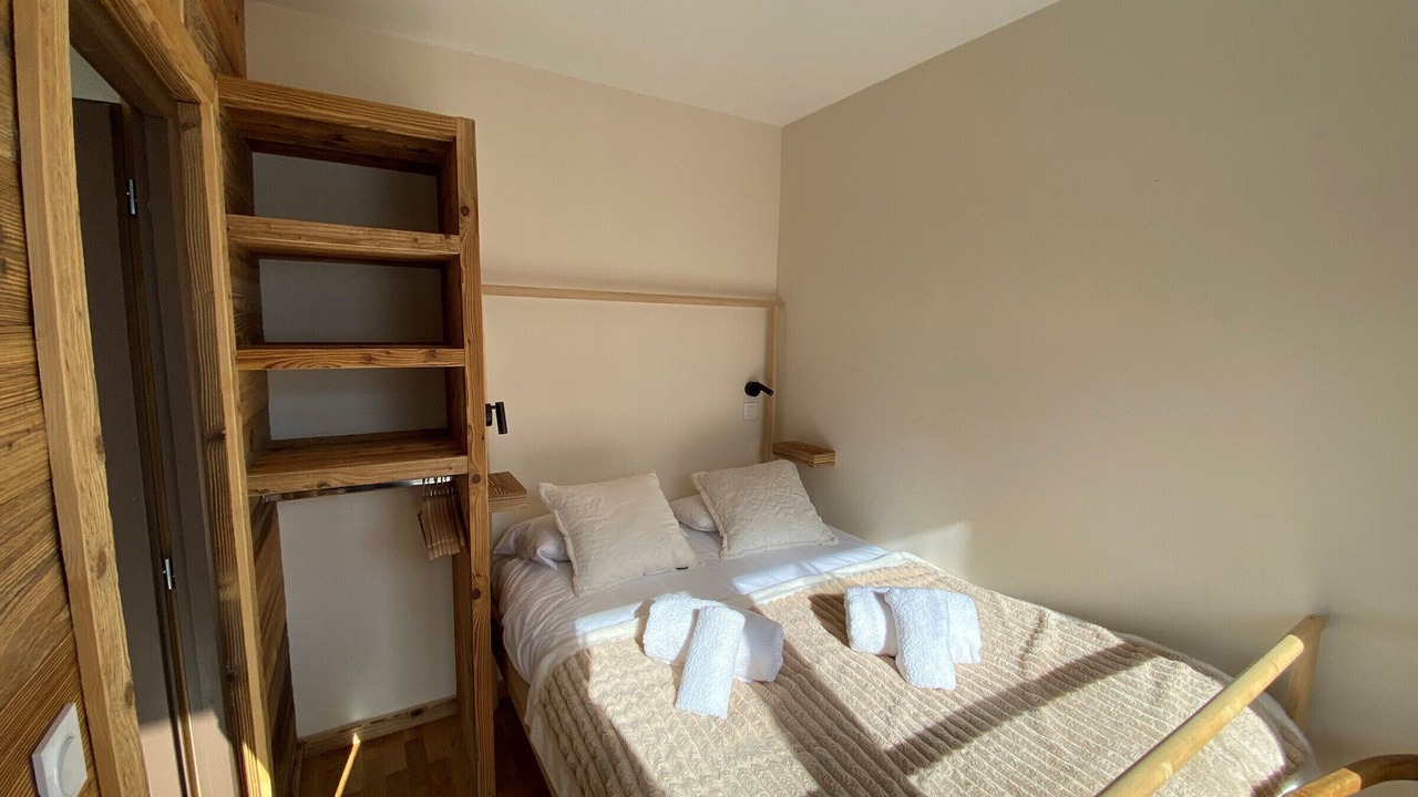 Photo of Bedroom in Les Almes
