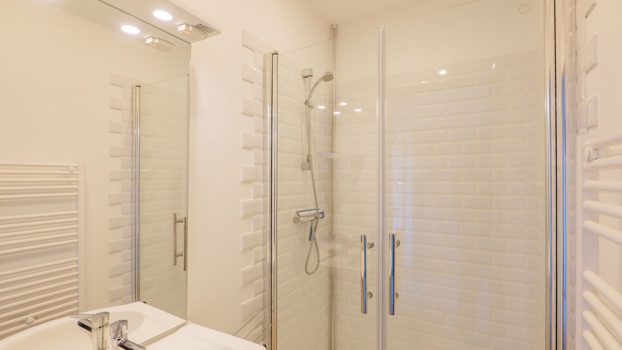 Photo of Bathroom in Laurac-en-Vivarais