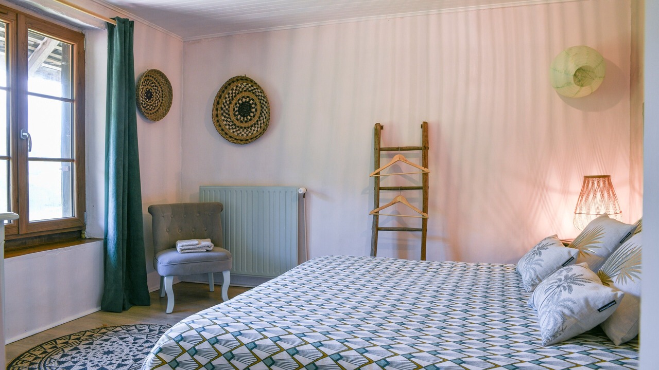 Photo of Bedroom in Saint-Bueil