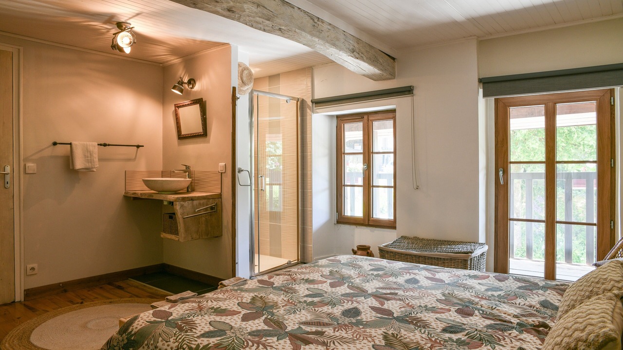 Photo of Bedroom in Saint-Bueil