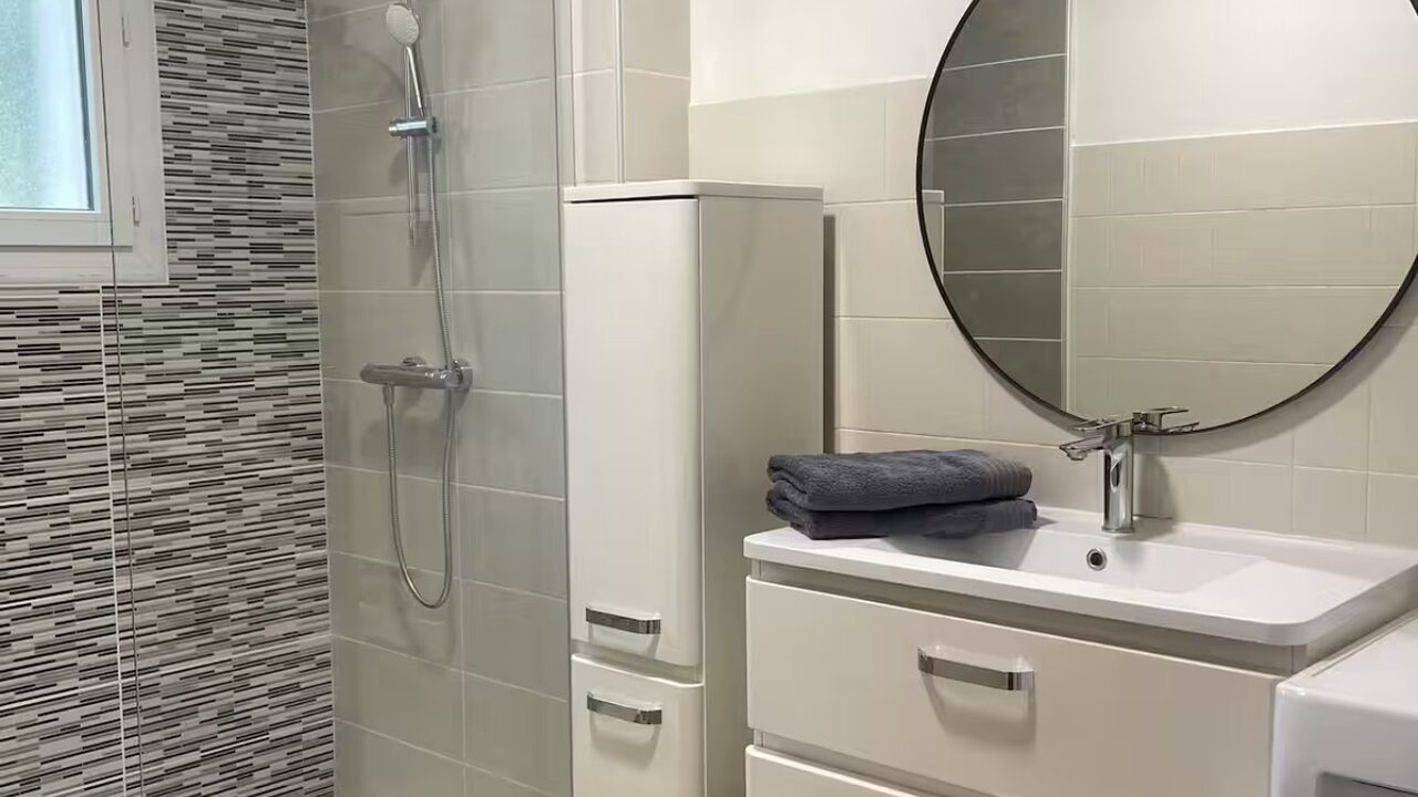 Photo of Bathroom in Lachapelle-sous-Aubenas