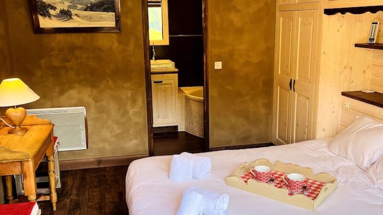 Photo of Bedroom in Meribel Centre
