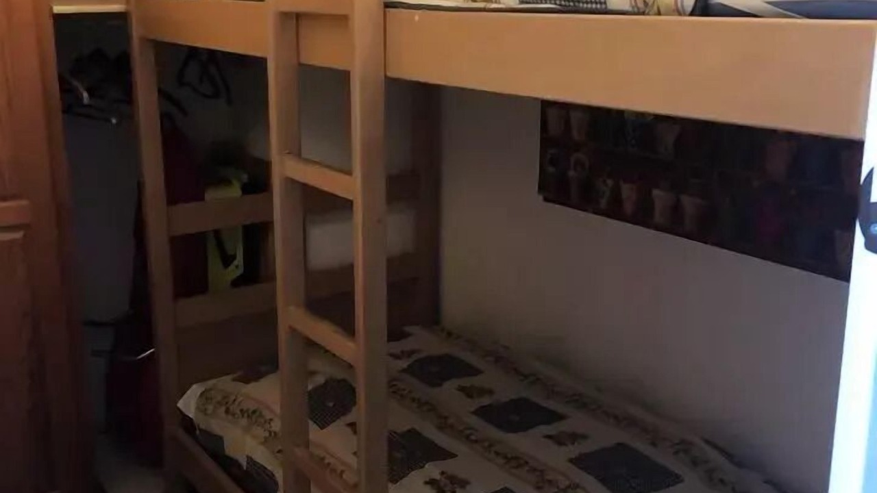 Photo of Bedroom in Eclose-Est
