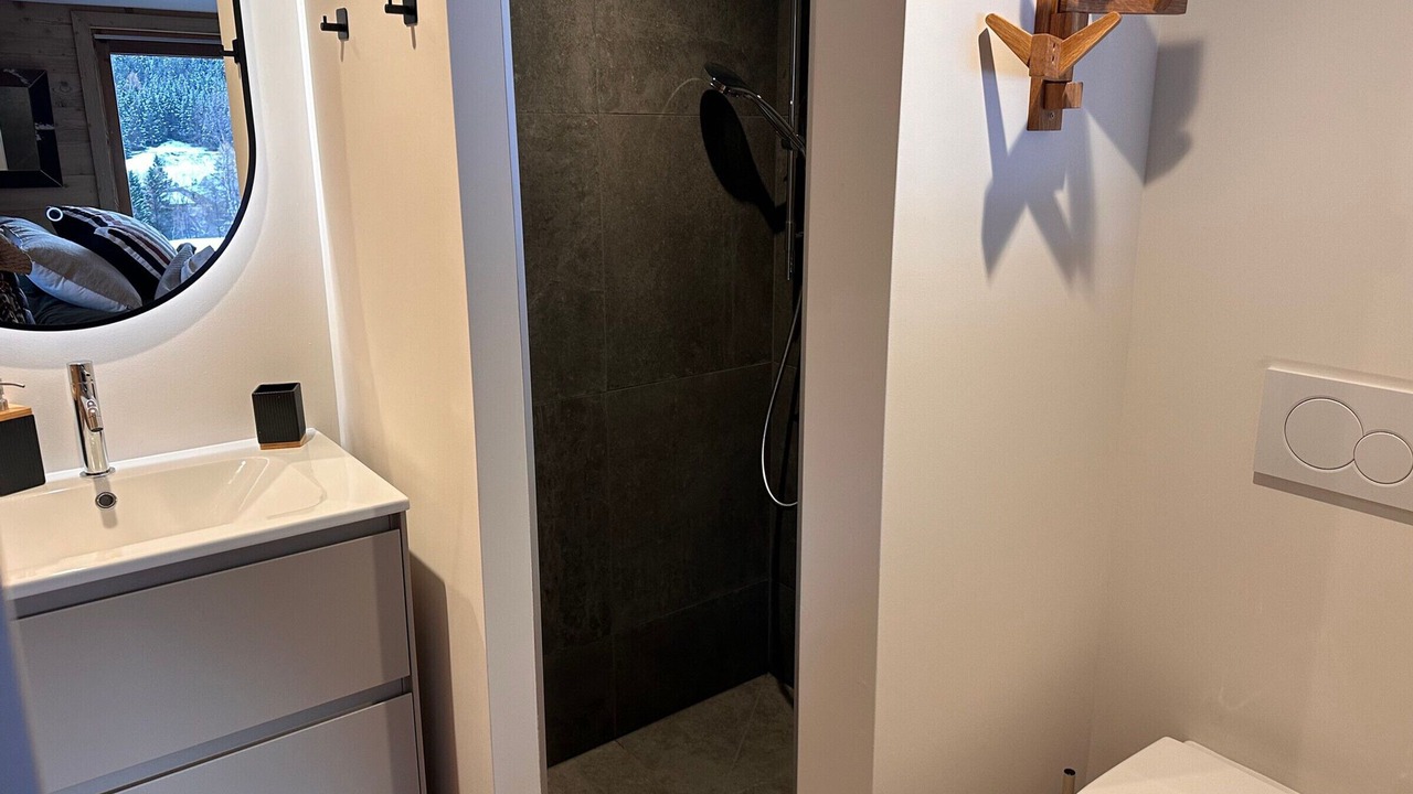 Photo of Bathroom in Pralognan-la-Vanoise
