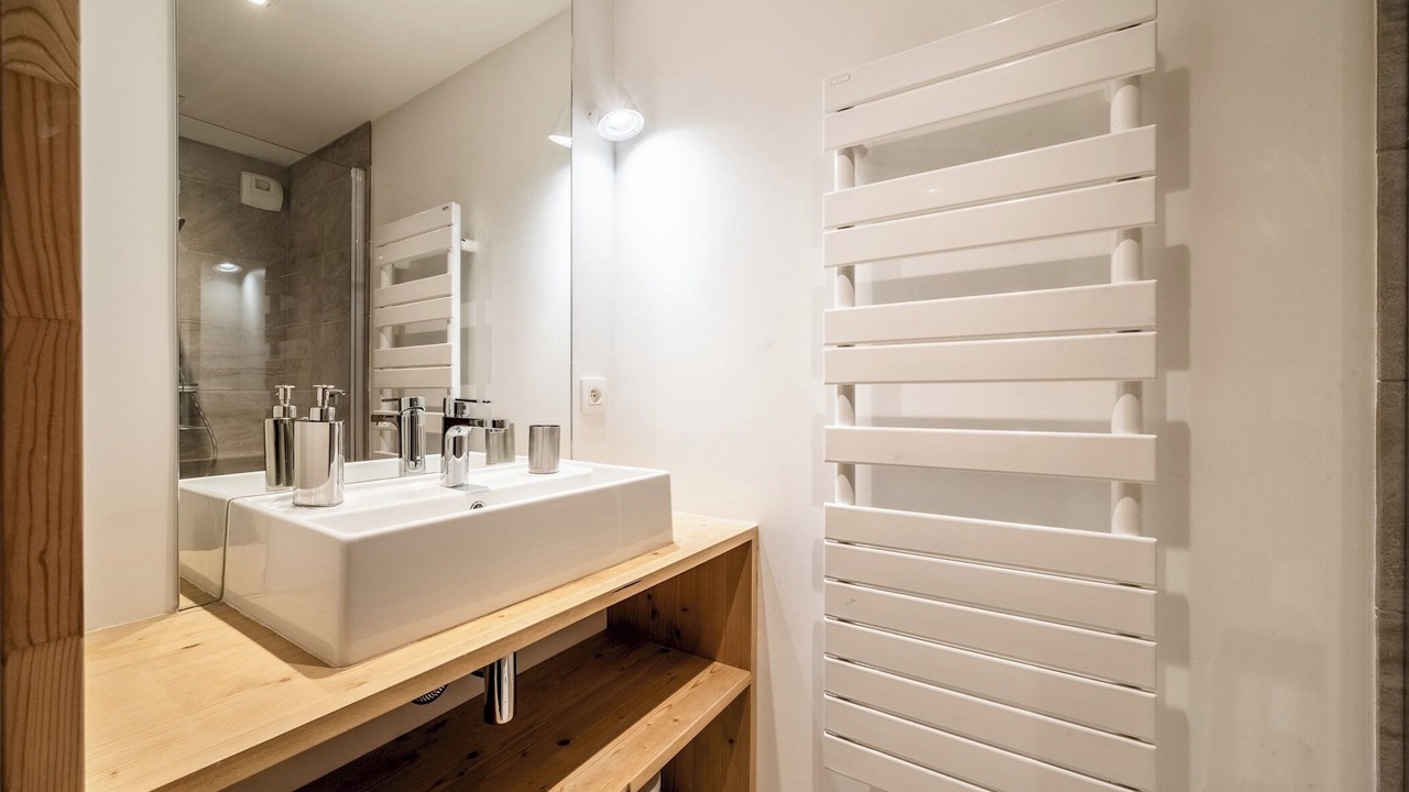 Photo of Bathroom in Les Carroz-d'Araches