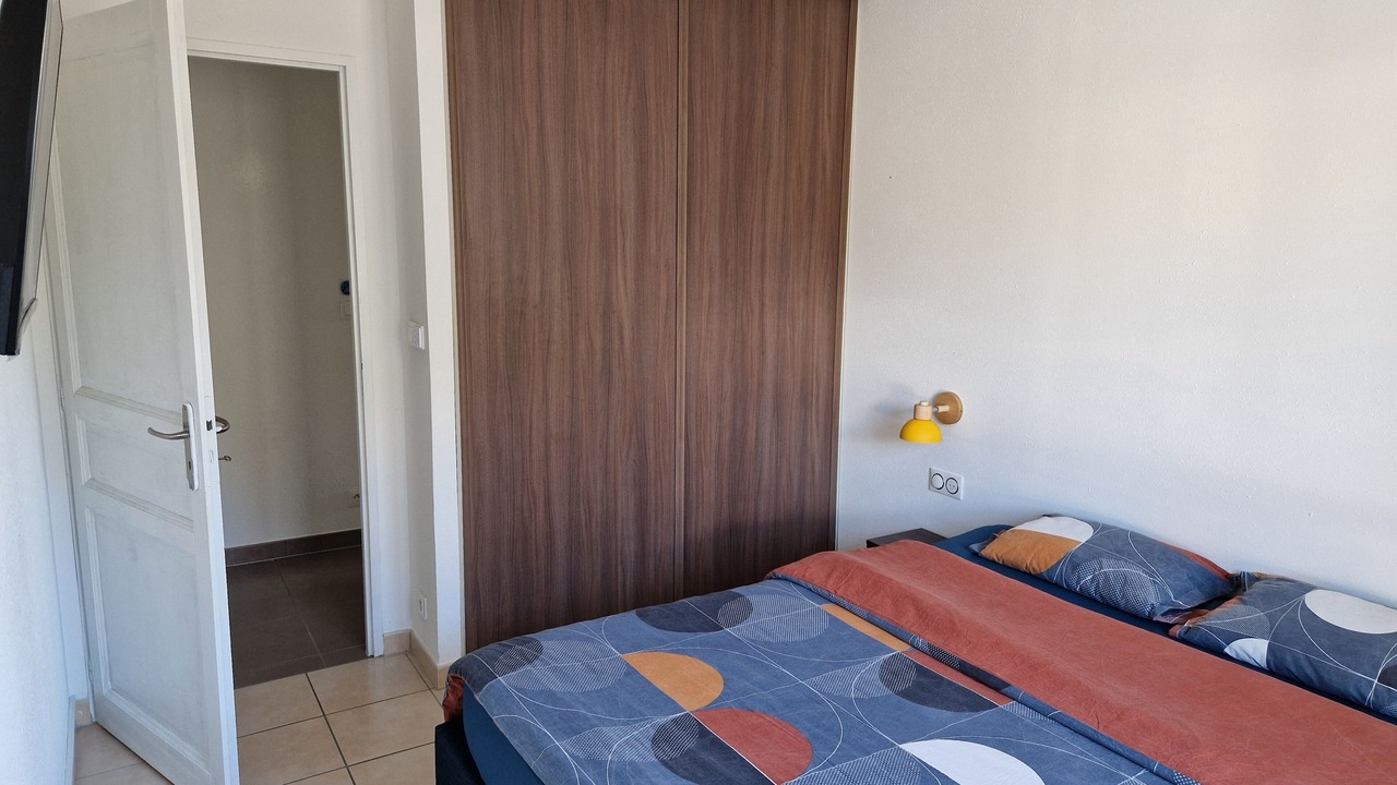 Photo of Bedroom in Prevessin-Moens