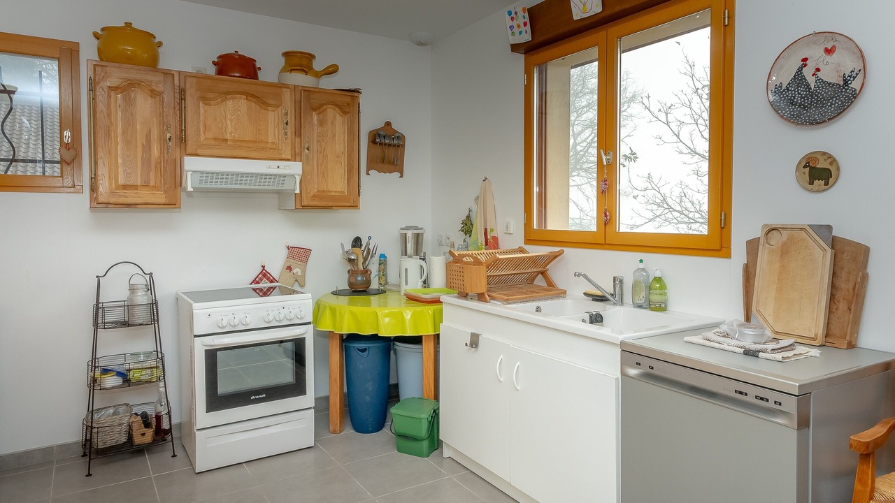 Photo of Kitchen in Saint-Jean-dʼArvey
