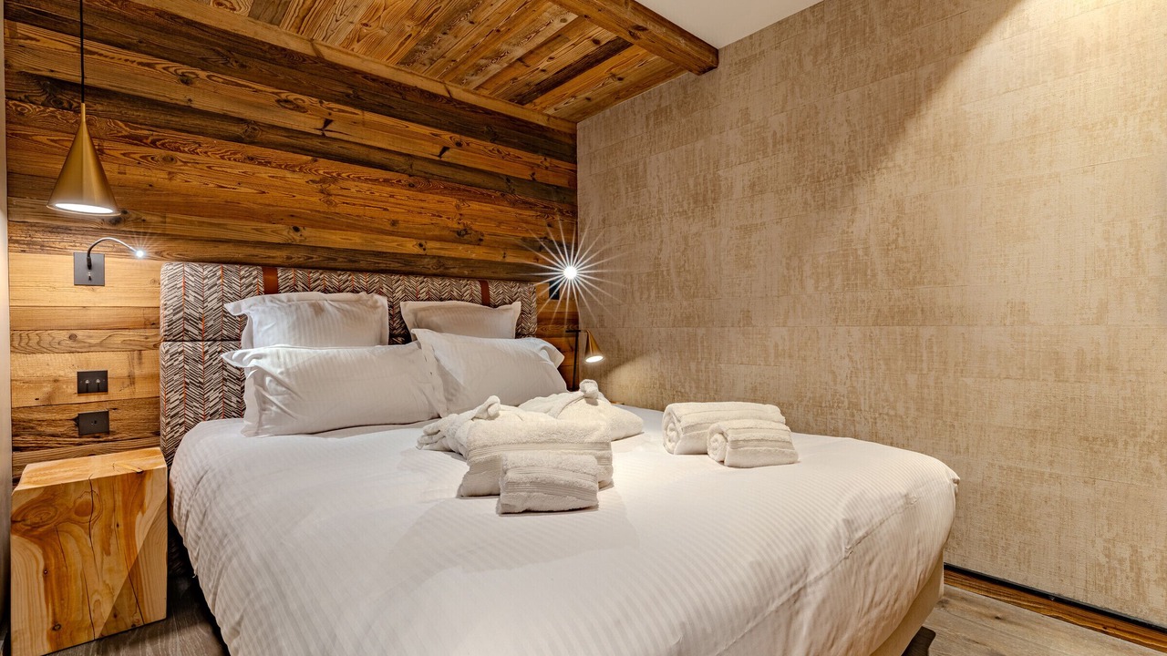 Photo of Bedroom in Meribel Centre