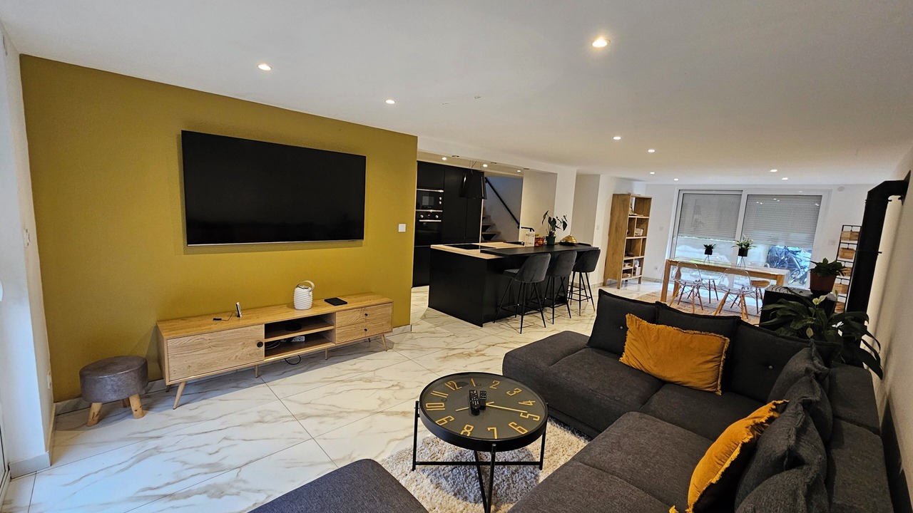 Photo of Livingroom in Saint-Priest-en-Jarez