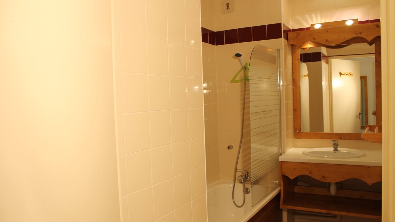 Photo of Bathroom in La Perriere
