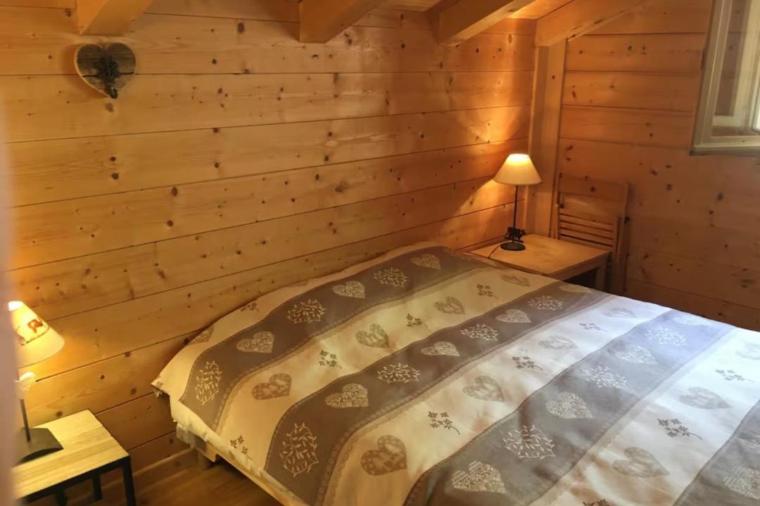 Photo of Bedroom in Abondance
