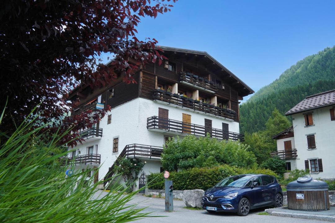 Photo of Others in Argentiere