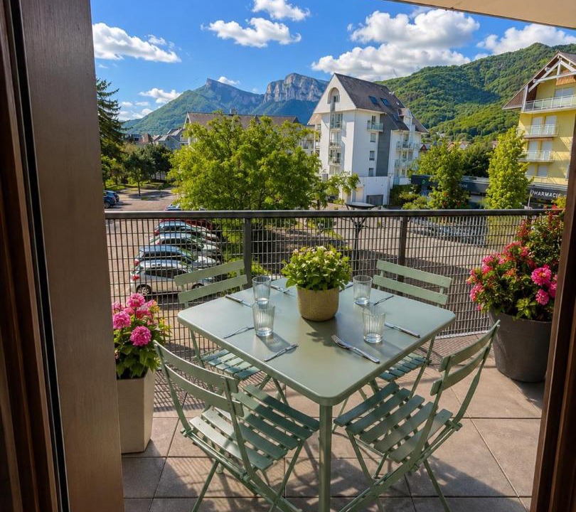 Photo of Patio Balcony in Challes-les-Eaux