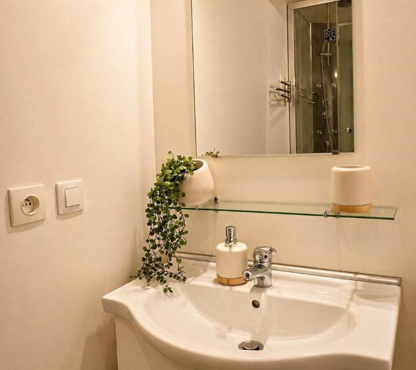 Photo of Bathroom in Le Soleil