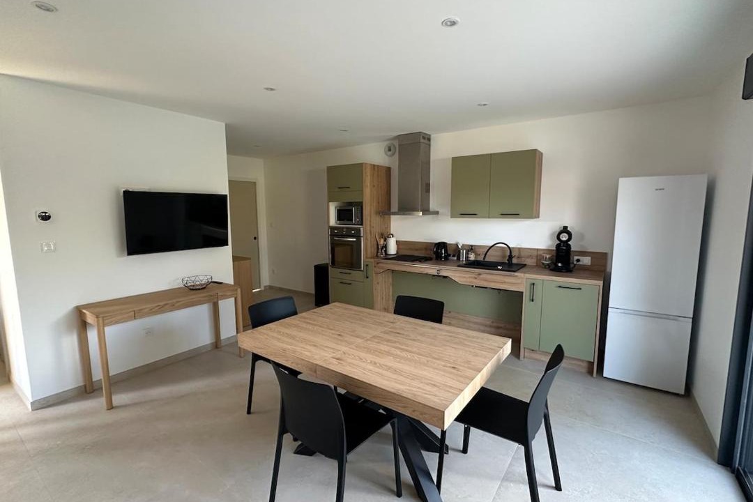 Photo of Kitchen in Saint-Sorlin-en-Bugey