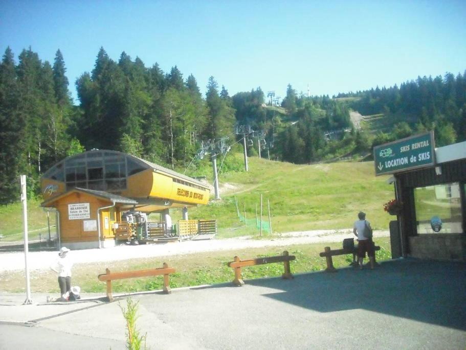 Photo of Others in Mijoux