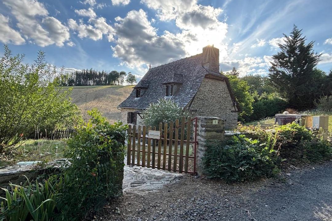 Photo of Others in Junhac