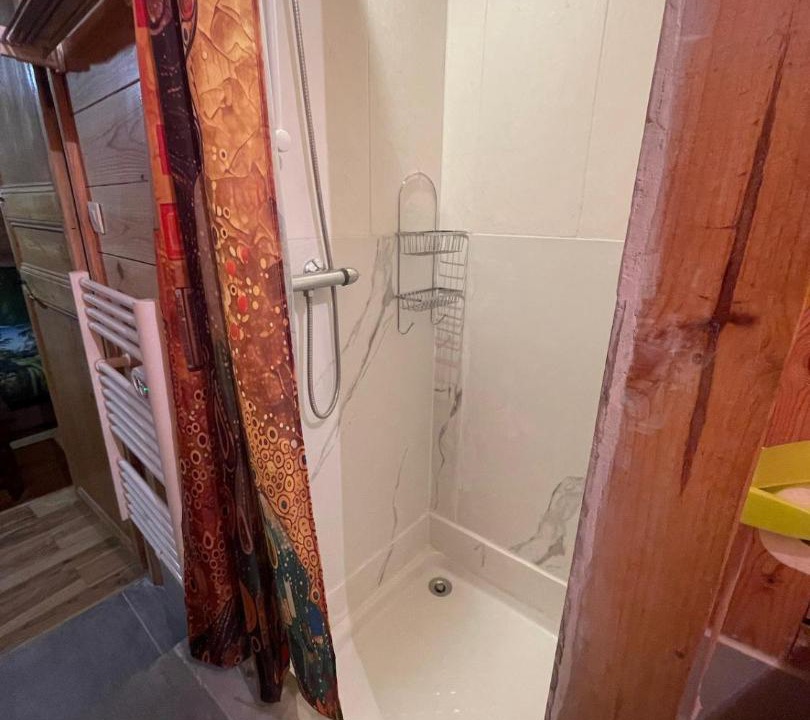 Photo of Bathroom in Bondoufle