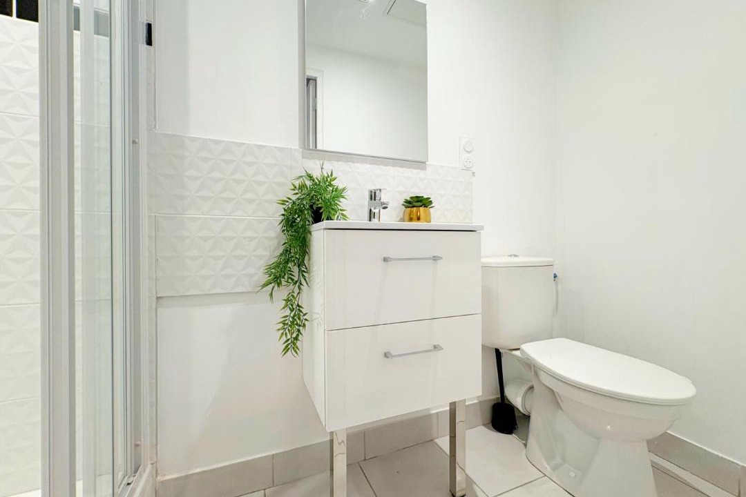 Photo of Bathroom in Richard Vitton - Chambovet