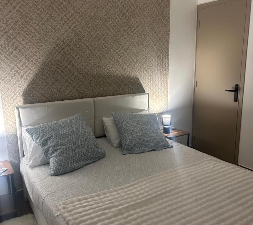 Photo of Bedroom in Saint-Etienne