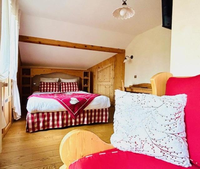 Photo of Bedroom in Mont-Saxonnex