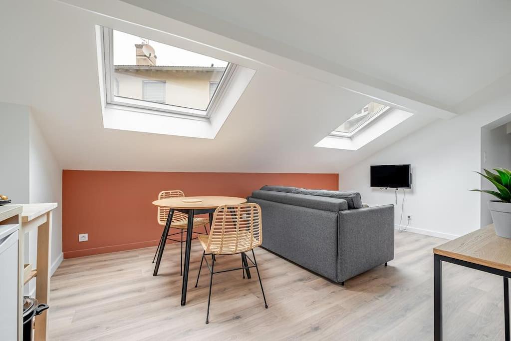 Photo of Livingroom in Saint-Etienne