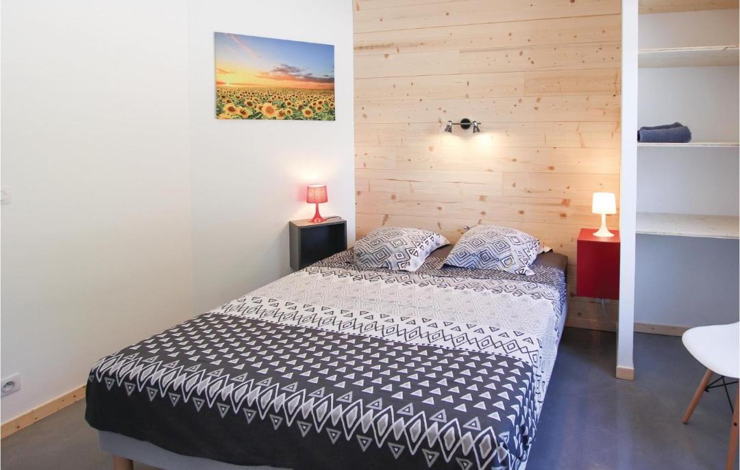 Photo of Bedroom in Portes-en-Valdaine