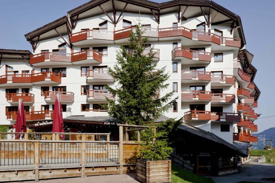 Photo of Buildings in La Perriere