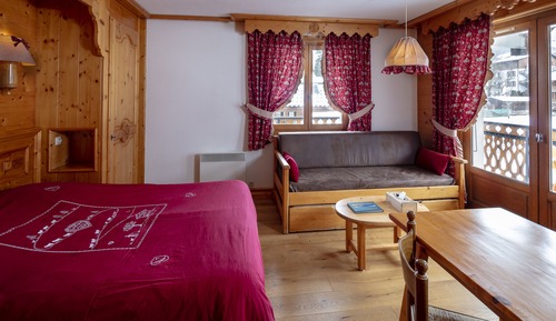 Double Room, Annex Building