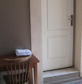 Apartment (3 Adults)
