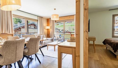 Apartment with View and Balcony