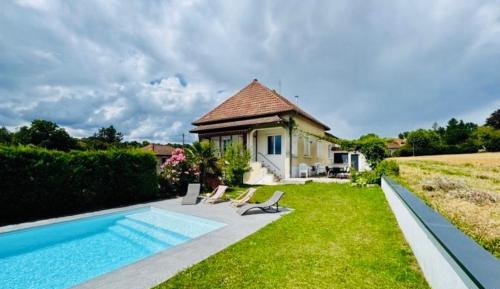One-Bedroom Villa