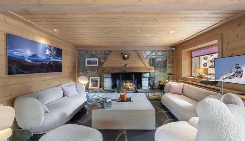Chalet (11 Adults)