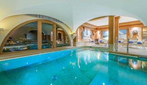 Superior Chalet